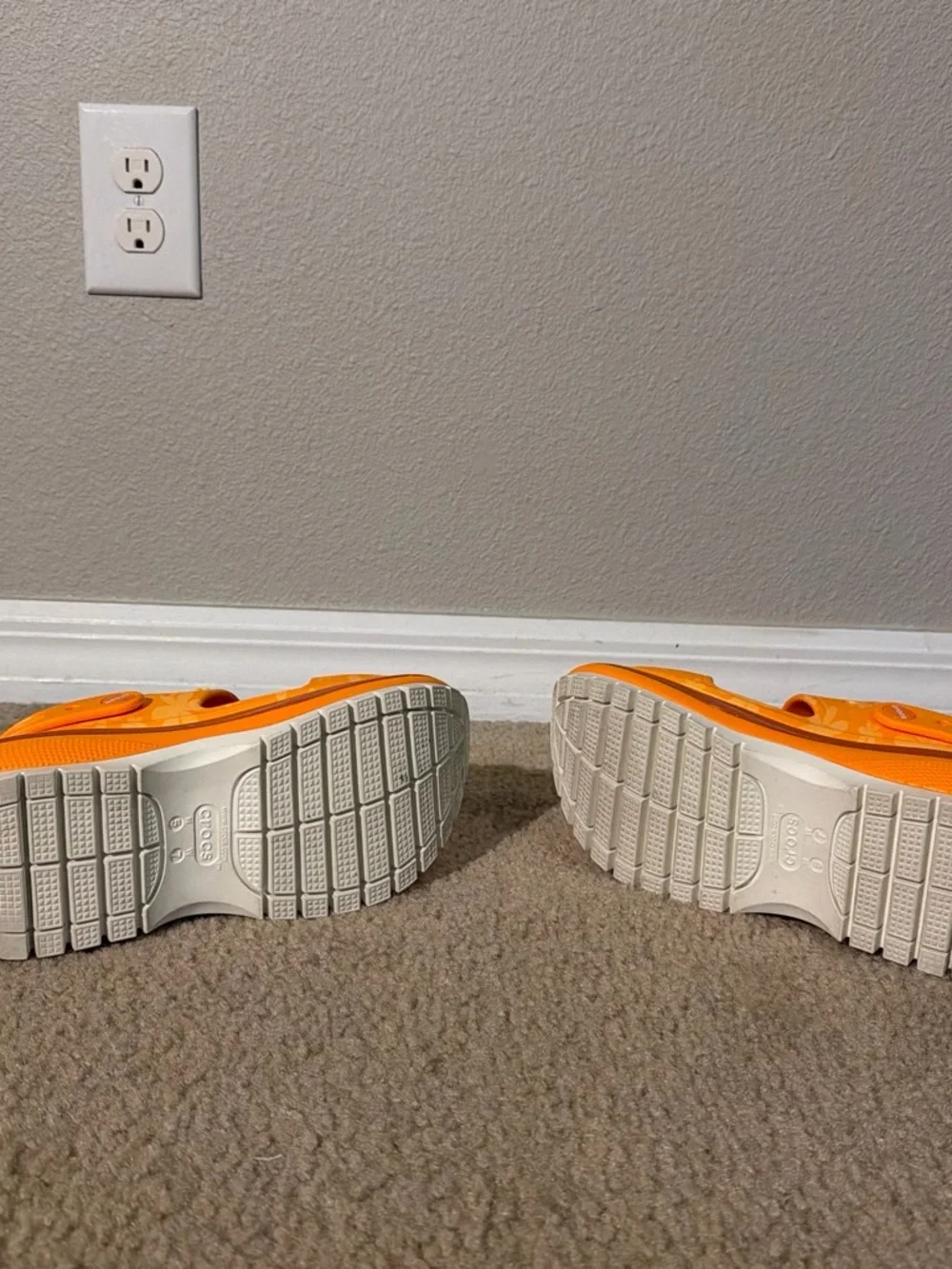 Lizzie Mcguire Orange Crocs